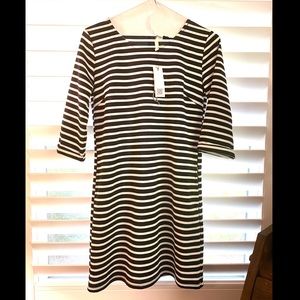 Stripped fitted knit dress